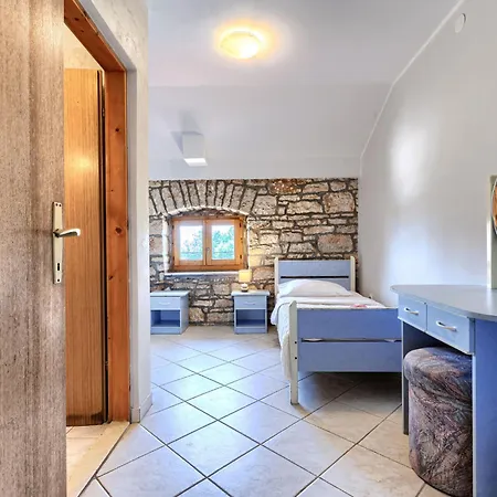 Cittanobile By Interhome