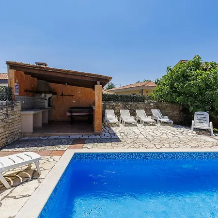 Cittanobile By Interhome Dom wakacyjny Tinjan