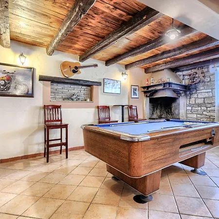 Cittanobile By Interhome Tinjan